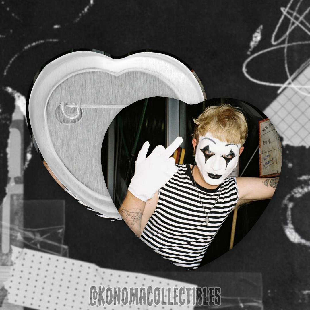 [𝗣𝗥𝗘-𝗢𝗥𝗗𝗘𝗥] Joost Klein Heart Pin