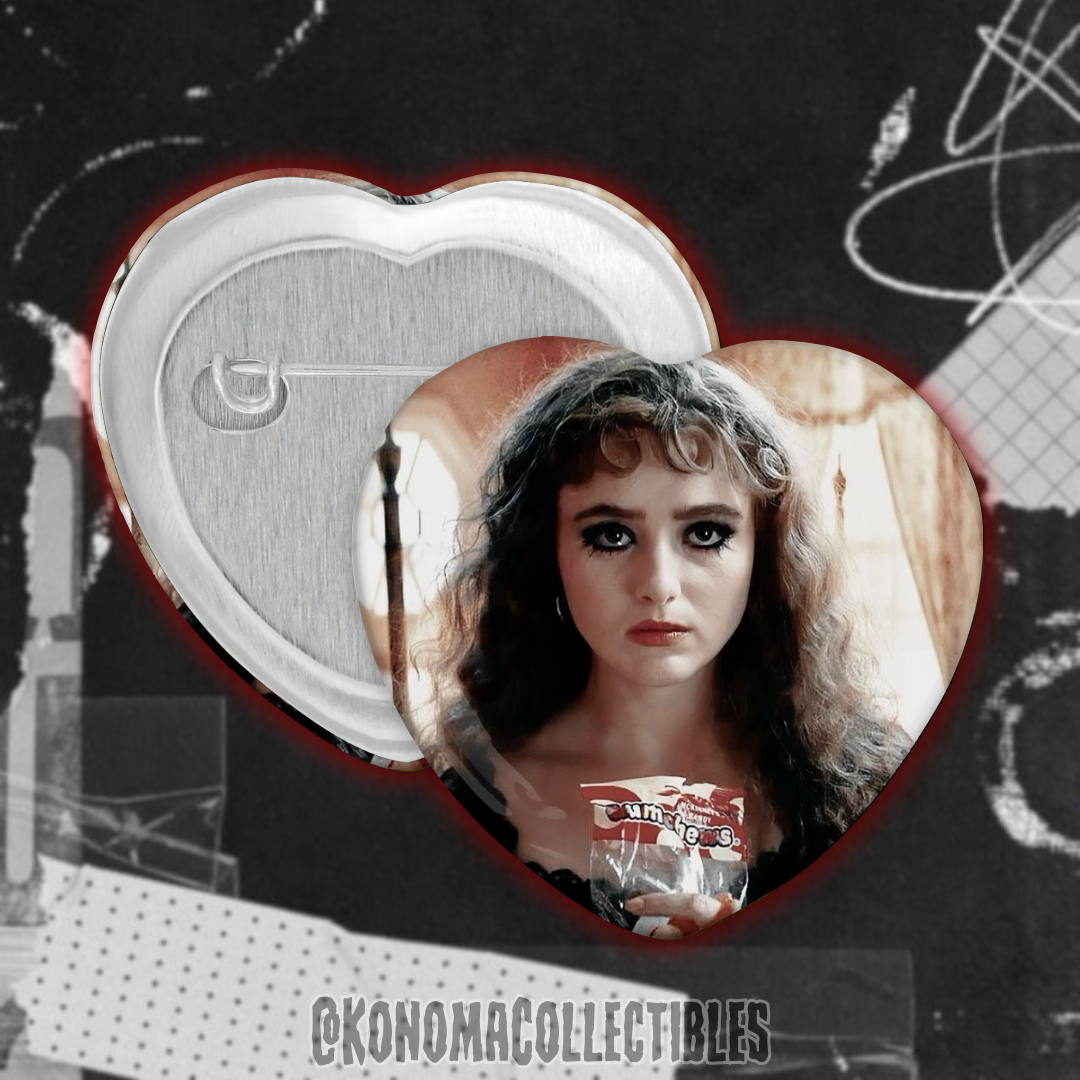 [𝗣𝗥𝗘-𝗢𝗥𝗗𝗘𝗥] Lisa Swallows Heart Pin